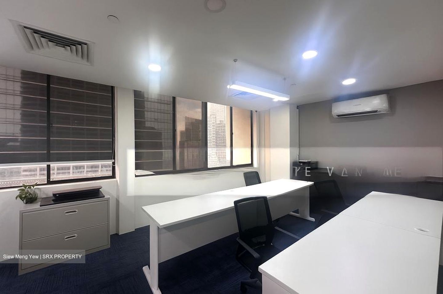 International Plaza (D2), Office #571627361